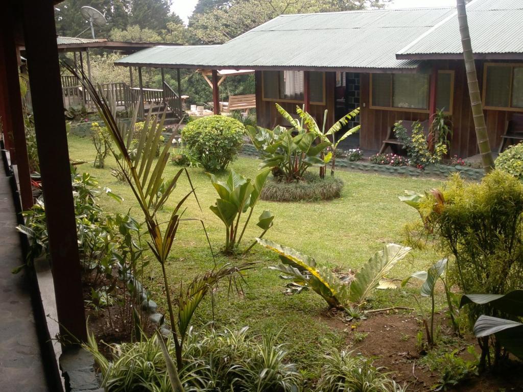 Hostel Villa Verde Monteverde Eksteriør bilde