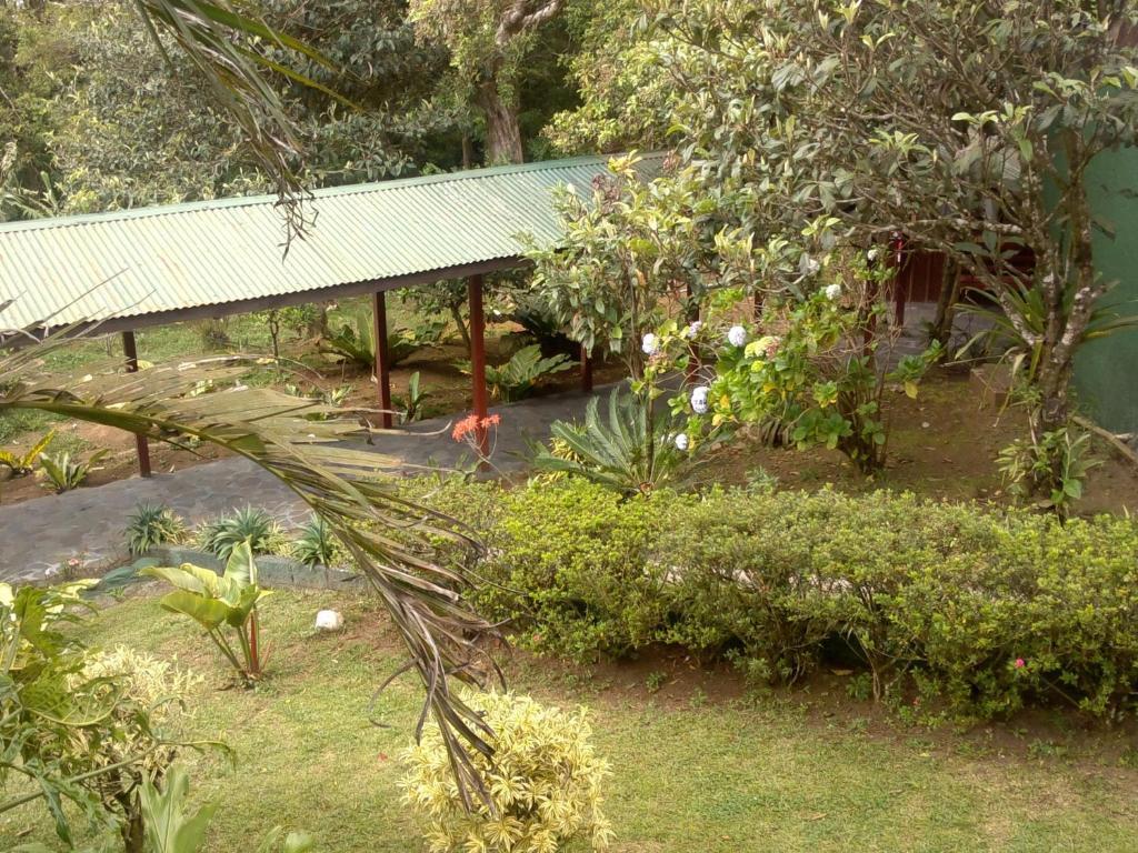 Hostel Villa Verde Monteverde Eksteriør bilde